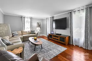 507 Fenwick Ct, Hendersonville, NC 28739 - Photo 18