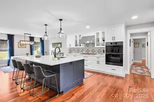 507 Fenwick Ct, Hendersonville, NC 28739 - Photo 10