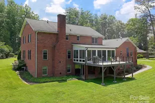 507 Fenwick Ct, Hendersonville, NC 28739 - Photo 38