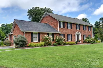 507 Fenwick Court, Hendersonville, NC 28739 - Photo 1