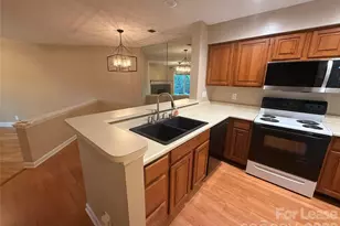 18801 Nautical Dr, Cornelius, NC 28031 - Photo 8