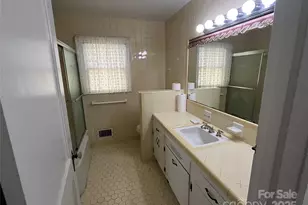 207 Leach St, Biscoe, NC 27209 - Photo 14