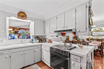 270 Lewis Ferry Road, Statesville, NC 28625 - Photo 14