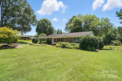 3427 N Nc 16 Highway, Denver, NC 28037 - Photo 1