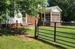 490 S Moose Rd, Mount Pleasant, NC 28124 - Photo 4