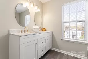 8739 Sharonbrook Dr, Charlotte, NC 28210 - Photo 16