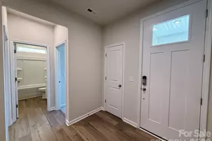 2642 Selbourne Dr, Gastonia, NC 28052 - Photo 4