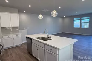 2642 Selbourne Dr, Gastonia, NC 28052 - Photo 12