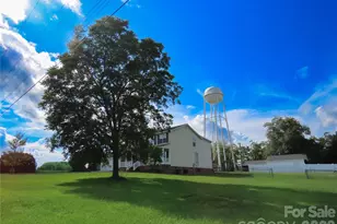 204 Rowland Ave, Heath Springs, SC 29058 - Photo 6