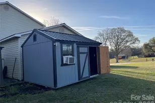 204 Rowland Ave, Heath Springs, SC 29058 - Photo 48