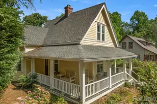 334 Greenville St, Saluda, NC 28773 - Photo 2