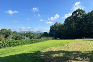 40 Country View Ln, Hendersonville, NC 28792 - Photo 6