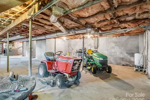 40 Country View Ln, Hendersonville, NC 28792 - Photo 30