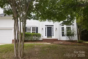 2035 Hollyhedge Ln, Indian Trail, NC 28079 - Photo 2