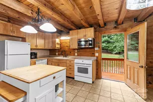 2401 Hundred Acres Ln, Lenoir, NC 28645 - Photo 12