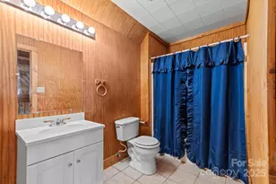 2401 Hundred Acres Ln, Lenoir, NC 28645 - Photo 26