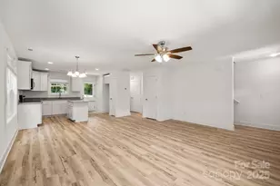 905 Elizabeth Ave, Albemarle, NC 28001 - Photo 6