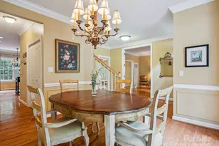 423 Shrewsbury Ln, Matthews, NC 28105 - Photo 6