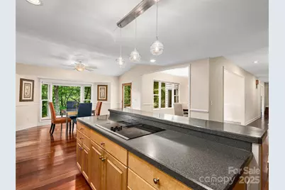 608 Upper Sondley Drive, Asheville, NC 28805 - Photo 8