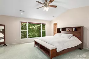 608 Upper Sondley Dr, Asheville, NC 28805 - Photo 18