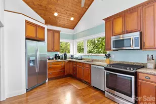 60 Whispering Stream Trail, Hendersonville, NC 28739 - Photo 6