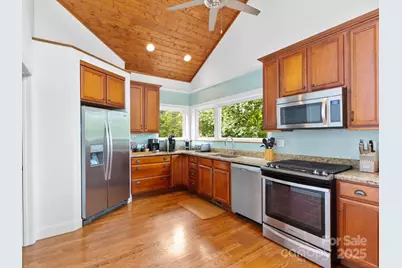 60 Whispering Stream Trail, Hendersonville, NC 28739 - Photo 6