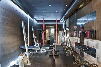 26 33rd Avenue NW, Hickory, NC 28601 - Photo 16