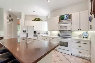 25 Tow Hee Trl, Tryon, NC 28782 - Photo 6