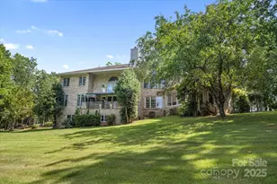 25 Tow Hee Trl, Tryon, NC 28782 - Photo 2