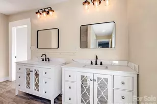 613 S Mulberry St, Statesville, NC 28677 - Photo 32