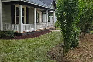 613 S Mulberry St, Statesville, NC 28677 - Photo 36