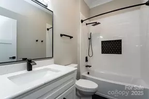 420 E Bank St, Salisbury, NC 28144 - Photo 14