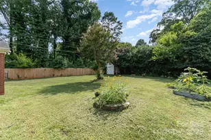2408 Kilborne Dr, Charlotte, NC 28205 - Photo 34