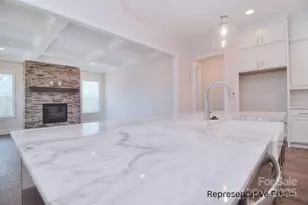 20397 Queens St, Cornelius, NC 28031 - Photo 4