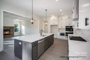 20397 Queens St, Cornelius, NC 28031 - Photo 2