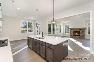 20397 Queens St, Cornelius, NC 28031 - Photo 6