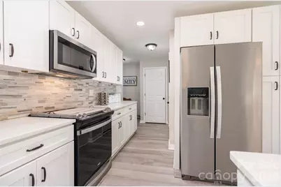 197 Sain Road, Statesville, NC 28625 - Photo 2