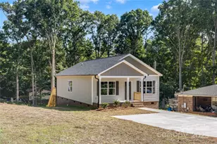 205 Poplin St, Norwood, NC 28128 - Photo 2