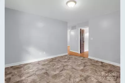 128 N Woodland Avenue, Forest City, NC 28043 - Photo 16