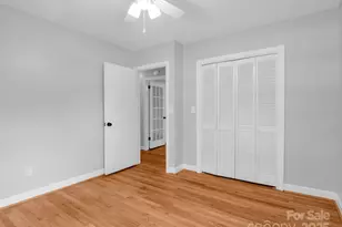 128 N Woodland Ave, Forest City, NC 28043 - Photo 34