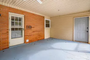 128 N Woodland Ave, Forest City, NC 28043 - Photo 10