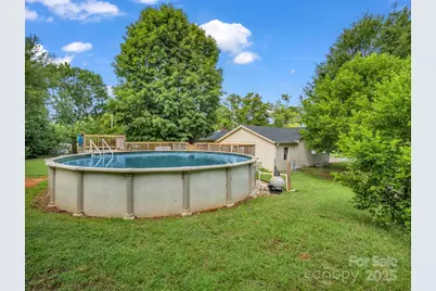 128 N Woodland Avenue, Forest City, NC 28043 - Photo 36