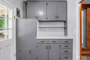 128 N Woodland Ave, Forest City, NC 28043 - Photo 24