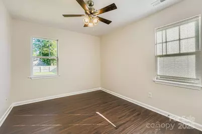 208 Lakewood Avenue, Charlotte, NC 28208 - Photo 16