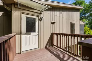 129 Franklin Rd, Swannanoa, NC 28778 - Photo 4