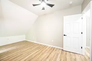 204 Hickory St, Granite Falls, NC 28630 - Photo 28