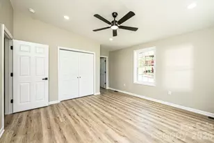 204 Hickory St, Granite Falls, NC 28630 - Photo 12