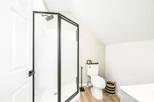 204 Hickory St, Granite Falls, NC 28630 - Photo 22