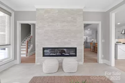 6910 Providence Lane W, Charlotte, NC 28226 - Photo 18