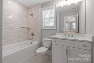 6910 Providence Ln W, Charlotte, NC 28226 - Photo 36